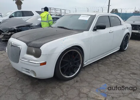 2006 Chrysler 300C from USA, damaged, VIN 2C3KA63H36H357062